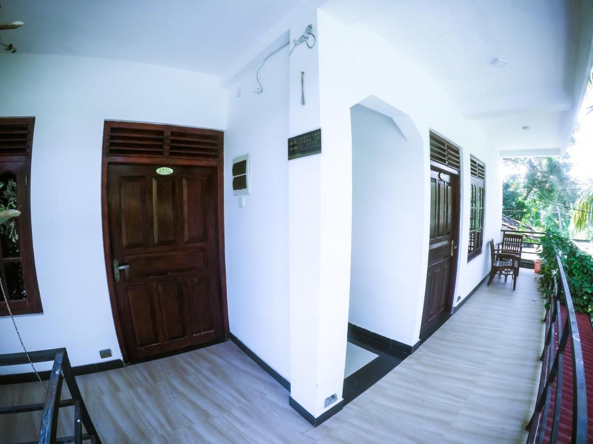 Mirissa Blue Whale Holiday Hotel 外观 照片